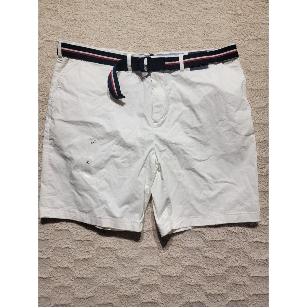 Tommy Hilfiger Mens TH Flex White Chino Shorts with Belt 9 Inch Inseam Size 42